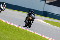 donington-no-limits-trackday;donington-park-photographs;donington-trackday-photographs;no-limits-trackdays;peter-wileman-photography;trackday-digital-images;trackday-photos